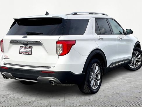 Used 2023 Ford Explorer Limited image 12