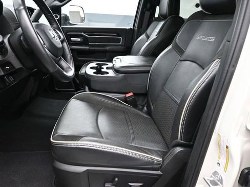 Used 2022 RAM 3500 Laramie AWD/4WD image 23