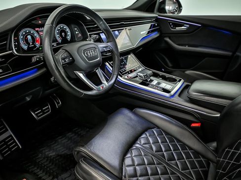 Used 2024 Audi SQ8 Premium Plus w/ S Sport Package AWD/4WD image 12