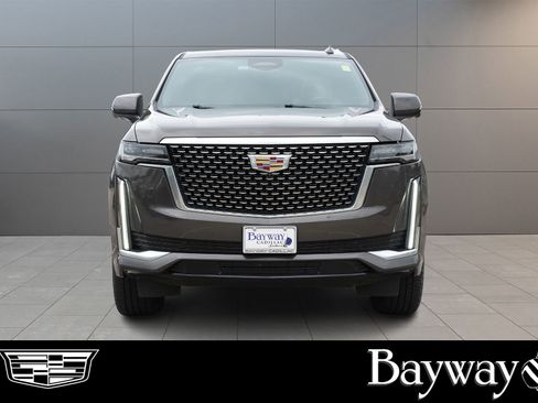 Used 2021 Cadillac Escalade ESV Premium Luxury w/ Driver Assist Tech Package RWD image 2