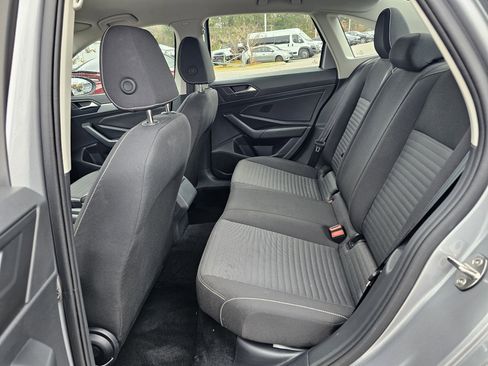 Used 2025 Volkswagen Jetta S image 26