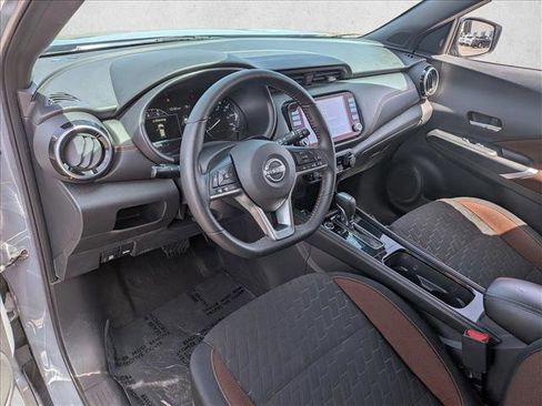 Used 2023 Nissan Kicks SR FWD image 12