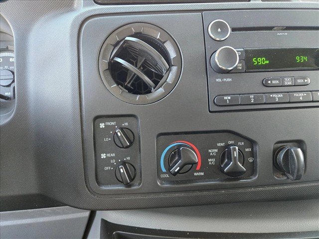 Used 2013 Ford E-350 and Econoline 350 XLT RWD image 12