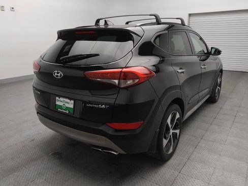 Used 2017 Hyundai Tucson Limited w/ Limited Ultimate Package 03 FWD image 9