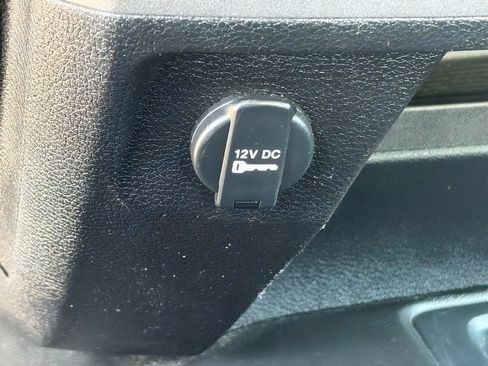 Used 2018 RAM 2500 Tradesman w/ Chrome Appearance Group AWD/4WD image 26