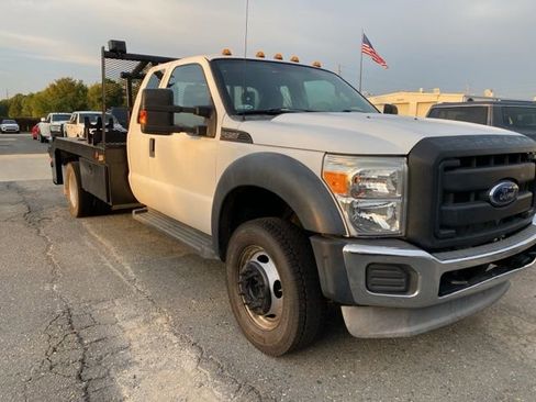 Used 2013 Ford F450 XL w/ PWR Equipment Group image 4