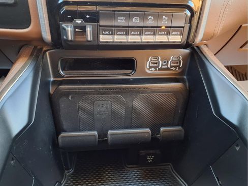 Used 2022 RAM 3500 Limited image 11