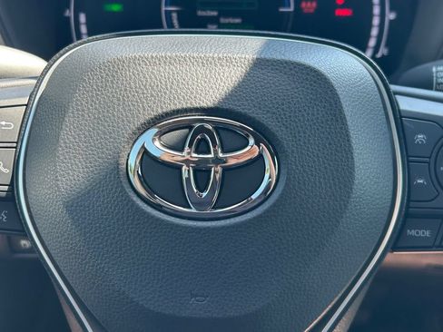 Used 2026 Toyota Corolla SE AWD/4WD image 34