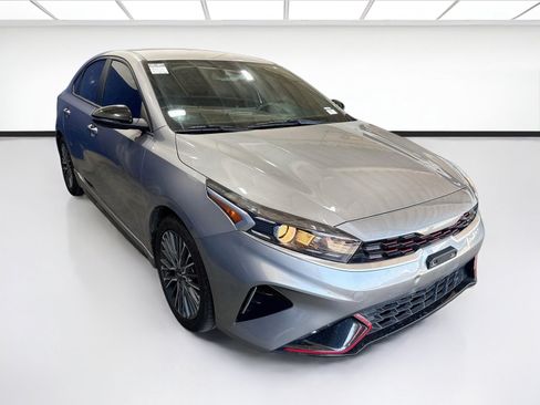 Used 2023 Kia Forte GT-Line FWD image 3