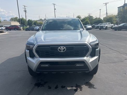 New 2025 Toyota Tacoma TRD Off-Road image 8