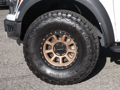Used 2022 Ford F150 Raptor w/ Equipment Group 801A High AWD/4WD image 56