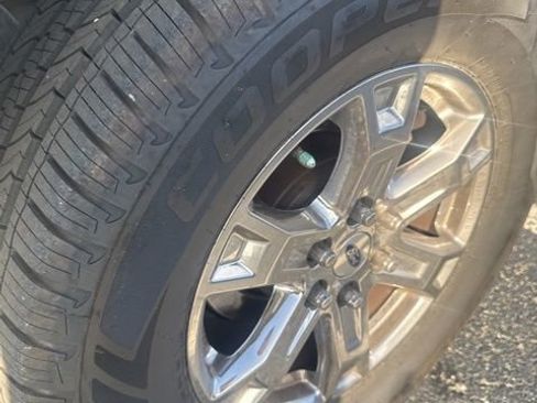 Used 2014 Ford F150 Limited image 11