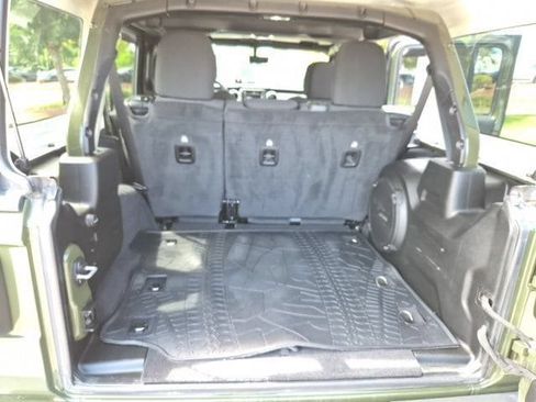 Used 2021 Jeep Wrangler Unlimited Sport AWD/4WD image 10