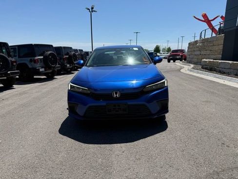 Used 2022 Honda Civic EX image 8