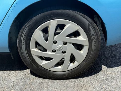Used 2015 Toyota Prius C Two FWD image 24