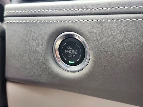 Used 2026 Cadillac Escalade Platinum Sport w/ LPO, Floor Liner Package AWD/4WD image 26