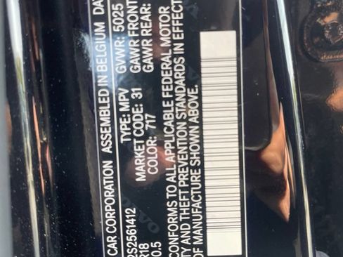 Used 2025 Volvo XC40 B5 Core AWD/4WD image 29
