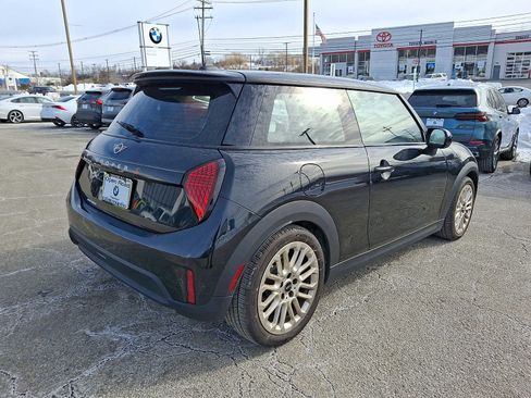 Used 2025 MINI Cooper S image 6
