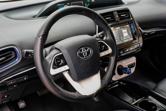 Used 2017 Toyota Prius Three Touring w/ Carpet Mat Package FWD image 18
