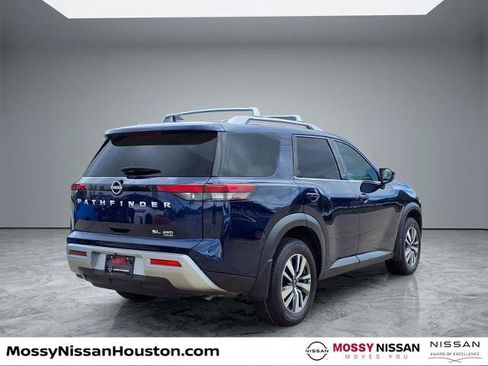 Certified 2024 Nissan Pathfinder SL AWD/4WD image 7