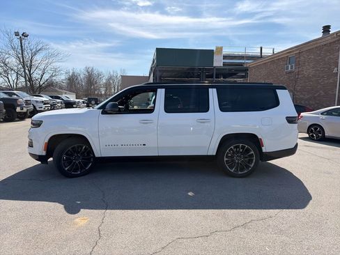 Used 2024 Jeep Grand Wagoneer L Series II w/ Quick Order Packagew 28T image 5