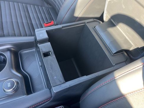 Used 2025 Ford Explorer ST-Line image 29