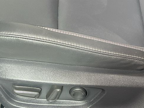 Used 2026 Toyota Camry SE FWD image 15