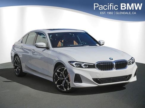 Used 2026 BMW 330i Sedan w/ Convenience Package RWD image 1