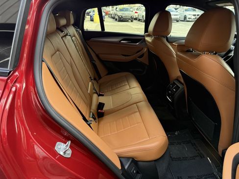 Used 2019 BMW X4 xDrive30i w/ Executive Package AWD/4WD image 16