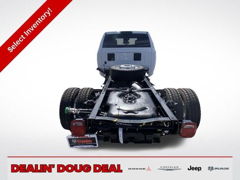 New 2026 RAM 5500 Tradesman w/ Chrome Appearance Group image 6