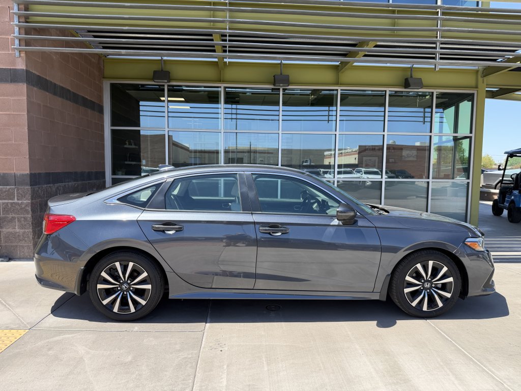 Used 2024 Honda Civic EX image 9