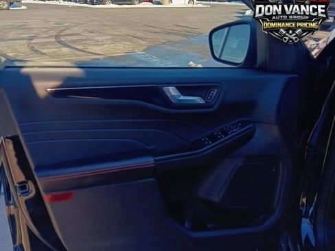 Used 2025 Ford Escape ST-Line image 11