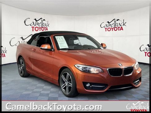 Used 2017 BMW 230i Convertible RWD image 1