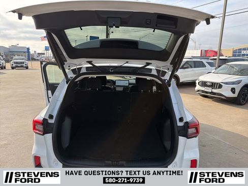 Used 2024 Ford Escape Active w/ Tech Pack #1 FWD image 32