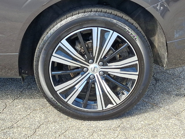 Used 2022 Volvo XC60 B5 Inscription w/ Advanced Package AWD/4WD image 8