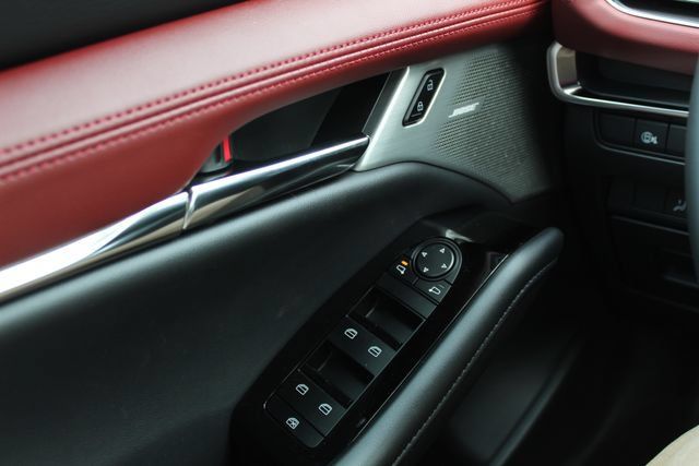 New 2026 MAZDA MAZDA3 2.5 S Hatchback w/ Premium Pkg FWD image 19