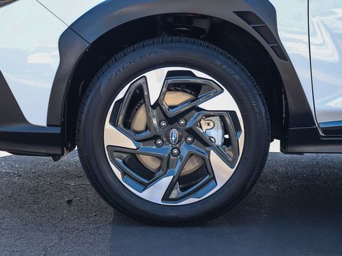 Certified 2024 Subaru Crosstrek 2.5i Limited AWD/4WD image 13