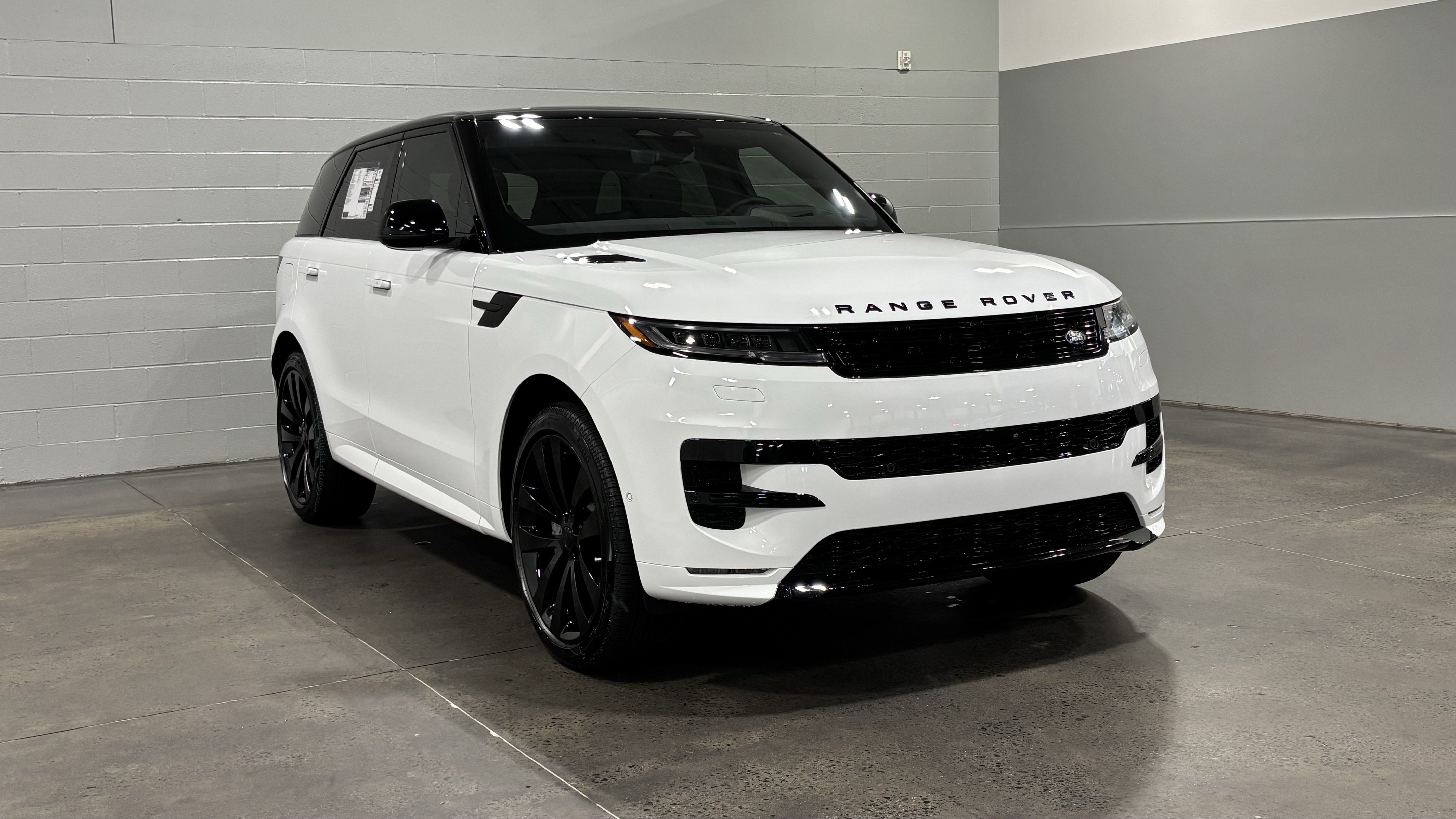 New 2026 Land Rover Range Rover Sport Dynamic SE AWD/4WD image 11