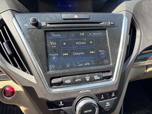 Used 2017 Acura MDX SH-AWD image 16