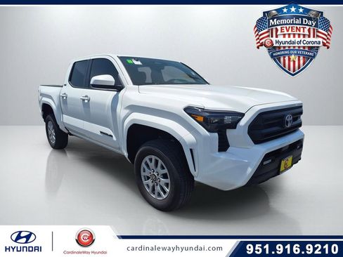 Used 2025 Toyota Tacoma SR5 RWD image 1