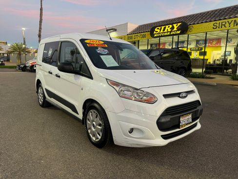 Used 2016 Ford Transit Connect XLT image 1