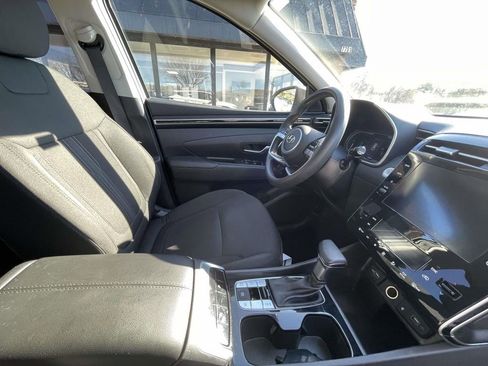 Used 2024 Hyundai Tucson SEL image 16