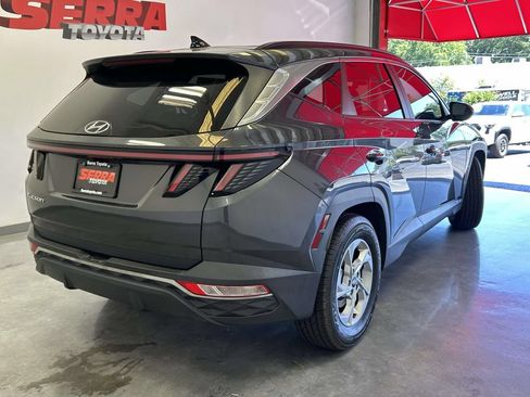 Used 2022 Hyundai Tucson SEL w/ Cargo Package FWD image 3