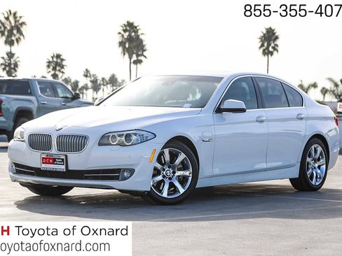 Used 2011 BMW 550i 550i image 1