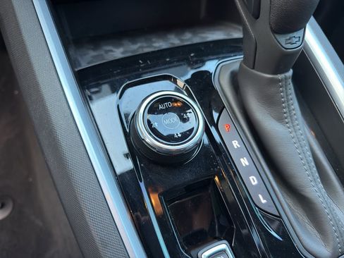 Used 2023 Chevrolet Colorado Trail Boss w/ LPO, Skid Plate Package image 15