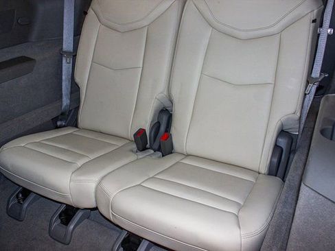 Used 2022 Cadillac XT6 Premium Luxury image 21