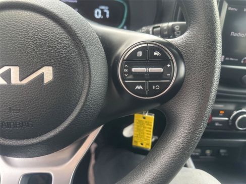 Used 2023 Kia Soul LX w/ Option Group 015 FWD image 22
