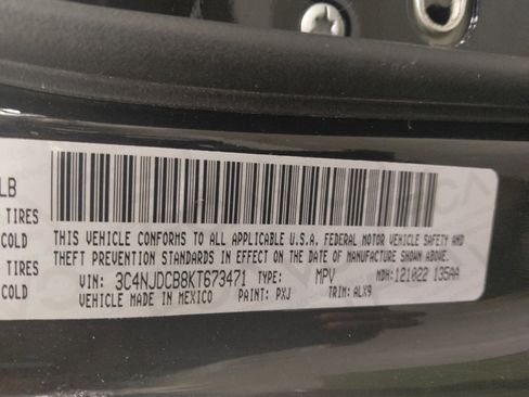 Used 2019 Jeep Compass Limited image 33