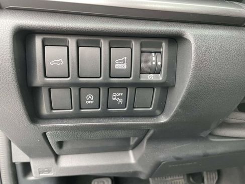 Used 2019 Subaru Forester Premium image 20