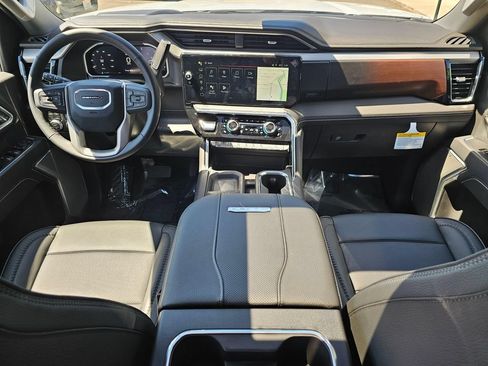 New 2026 GMC Sierra 3500 Denali w/ Denali Reserve Package AWD/4WD image 19
